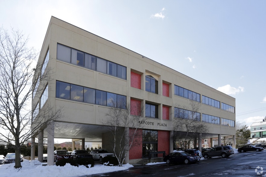 Primary Photo Of 108 Main St, Norwalk Medical For Lease