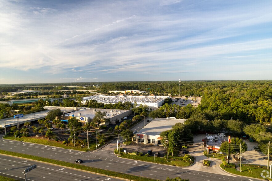 More Photos Of 10290 Philips Hwy, Jacksonville Freestanding For Lease
