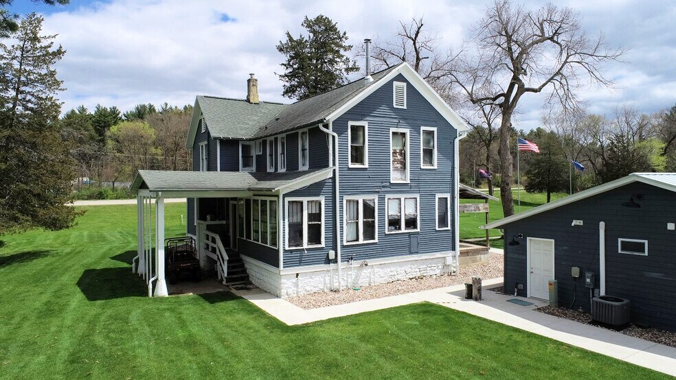 More Photos Of 3884 S Gillette Dr, Wisconsin Dells Lodge Meeting Hall For Sale