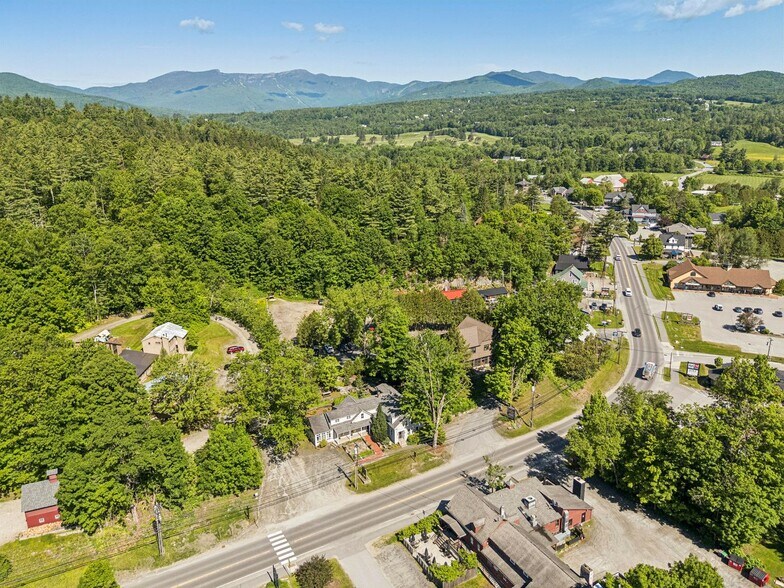 More Photos Of 299 Mountain Rd, Stowe Office Residential For Sale