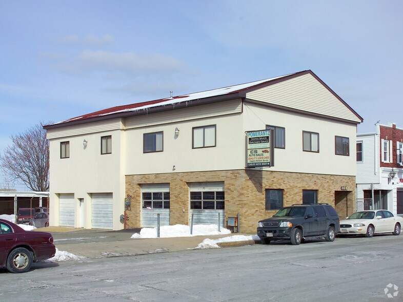 Primary Photo Of 389 2nd St, Fall River Auto Repair For Lease