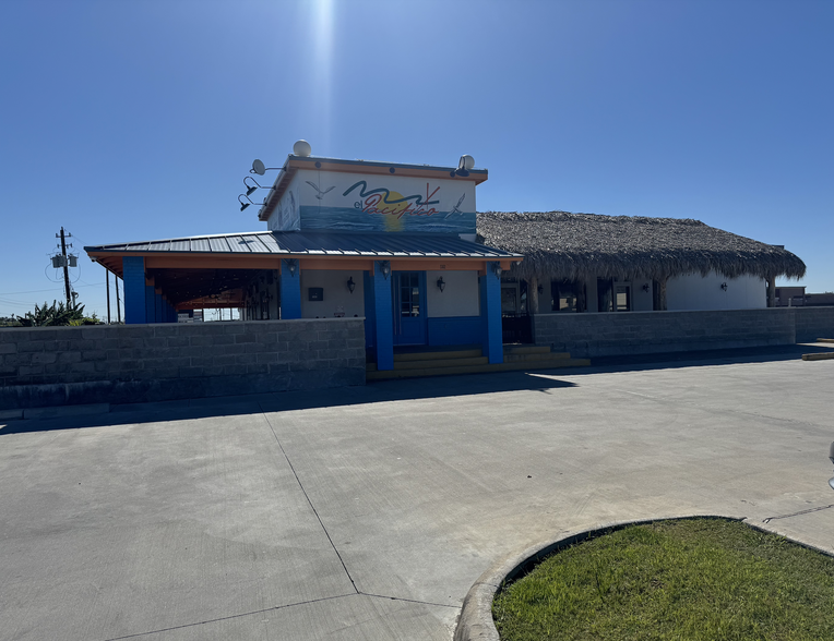 Primary Photo Of 3302 Shaver St, Pasadena Restaurant For Lease