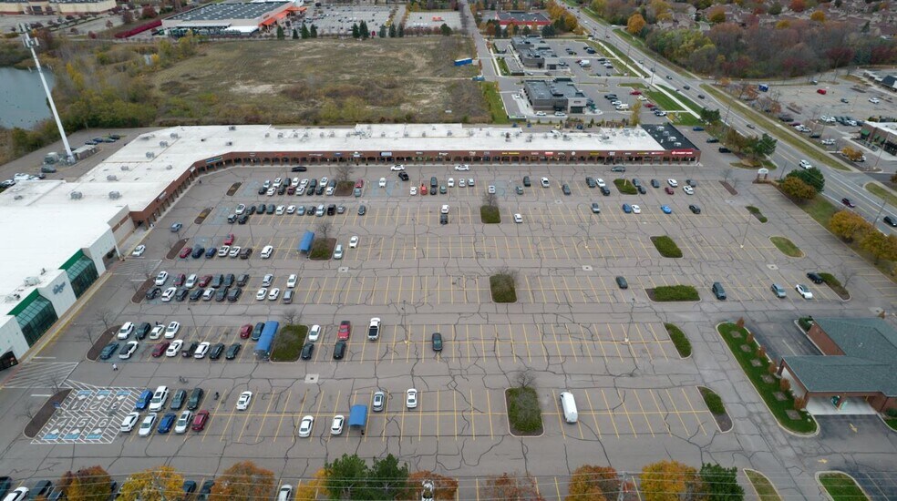 More Photos Of 39440-39900 W 14 Mile Rd, Walled Lake Unknown For Lease