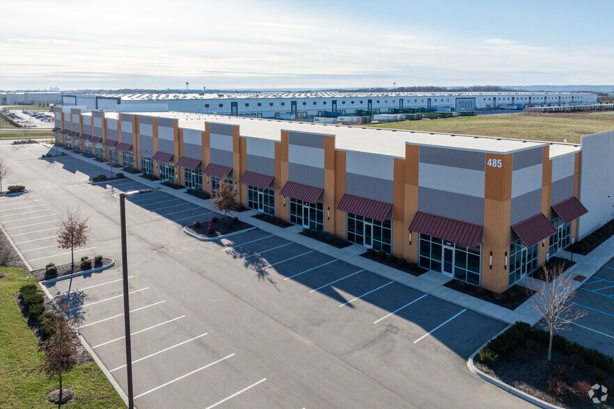 More Photos Of 485 International Dr, Jeffersonville Light Distribution For Lease