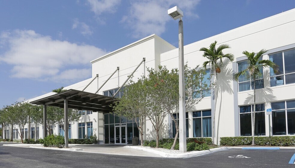 More Photos Of 2010 NW 150th Ave, Pembroke Pines Office For Lease