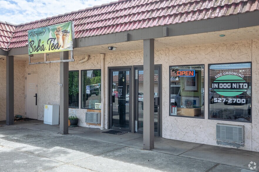 More Photos Of 333 S Main St, Red Bluff Hotel For Sale