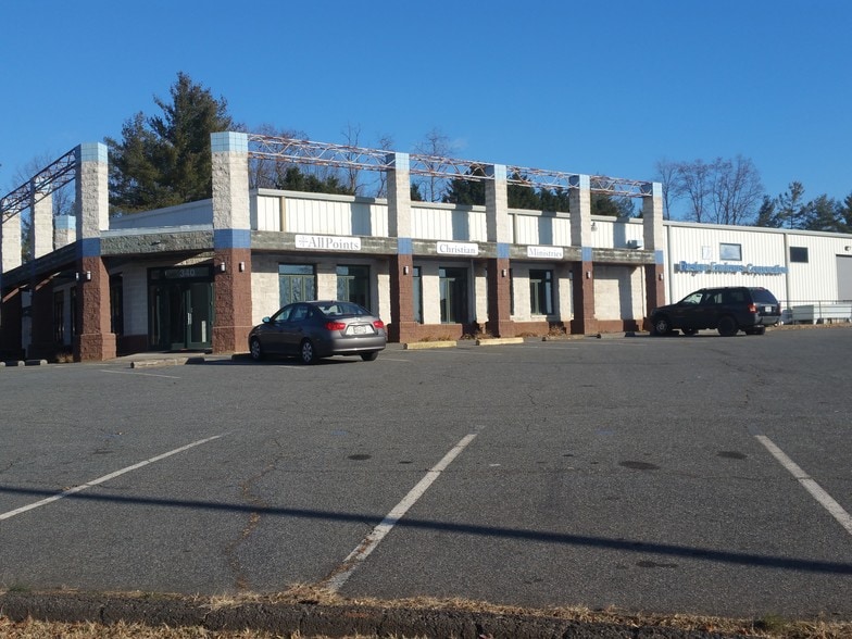 More Photos Of 340 Greenbrier Dr, Charlottesville Manufacturing For Lease