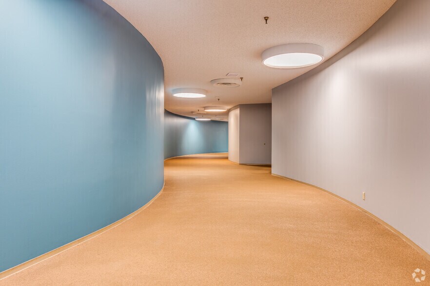 More Photos Of 2408-2488 E 81st St, Tulsa Medical For Lease