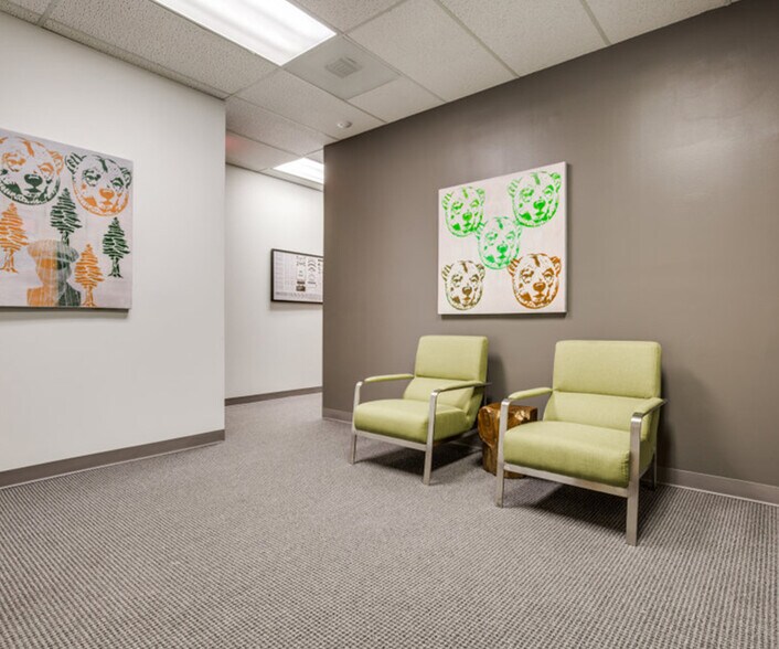 More Photos Of 7011 Harwin Dr, Houston Office For Sale