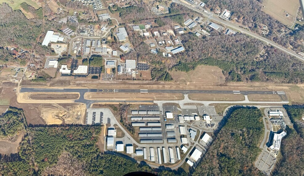 More Photos Of 44191 Airport Rd, California Office For Lease