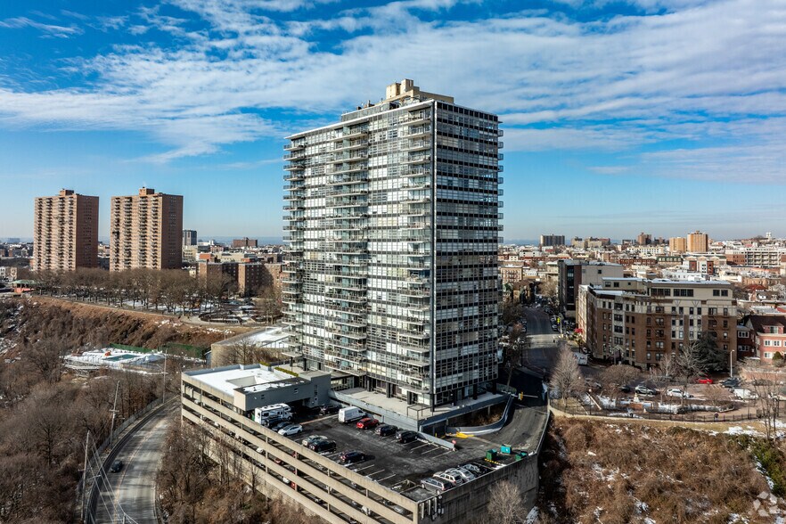 More Photos Of 6050 Kennedy Blvd E, West New York Apartments For Sale