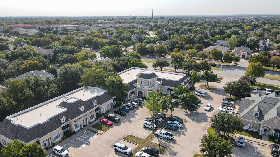 More Photos Of 5445 Basswood Blvd, Fort Worth Medical For Lease