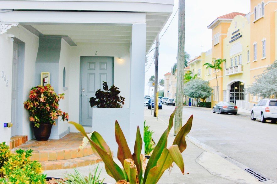 More Photos Of 345 Monroe St, Hollywood Apartments For Sale