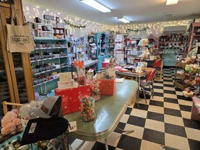 More Photos Of 5030 State Hwy, Eastham Freestanding For Sale