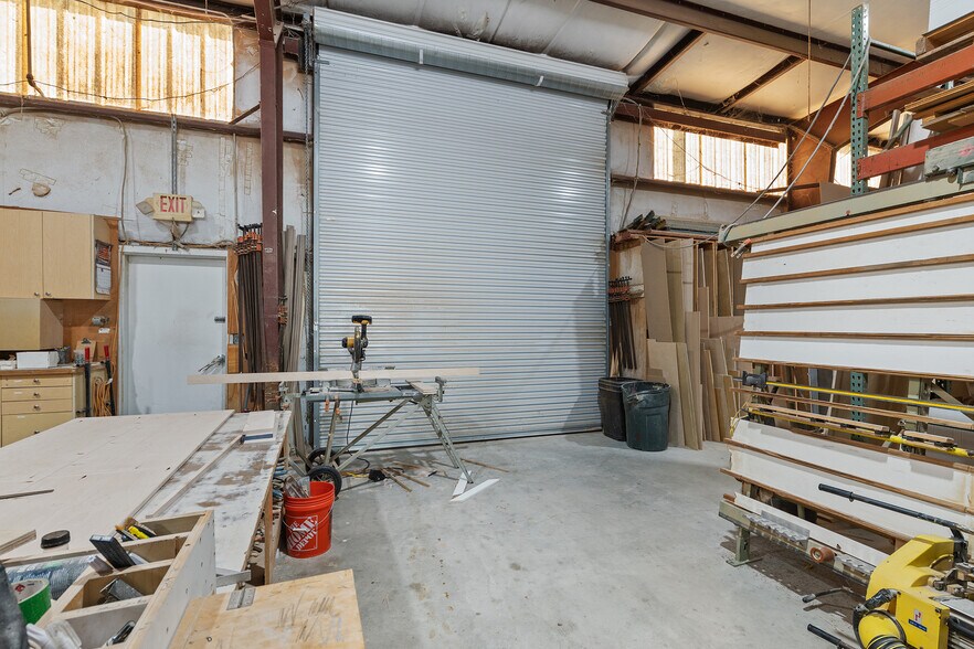 More Photos Of 26509 NW Us-27, High Springs Warehouse For Sale