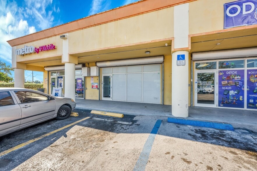 More Photos Of 13300 NW 27th Ave, Opa-locka Restaurant For Lease