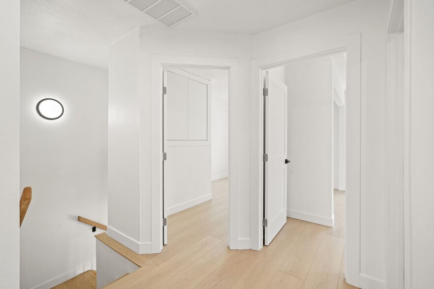 More Photos Of 7010 Lennox Ave, Van Nuys Apartments For Sale