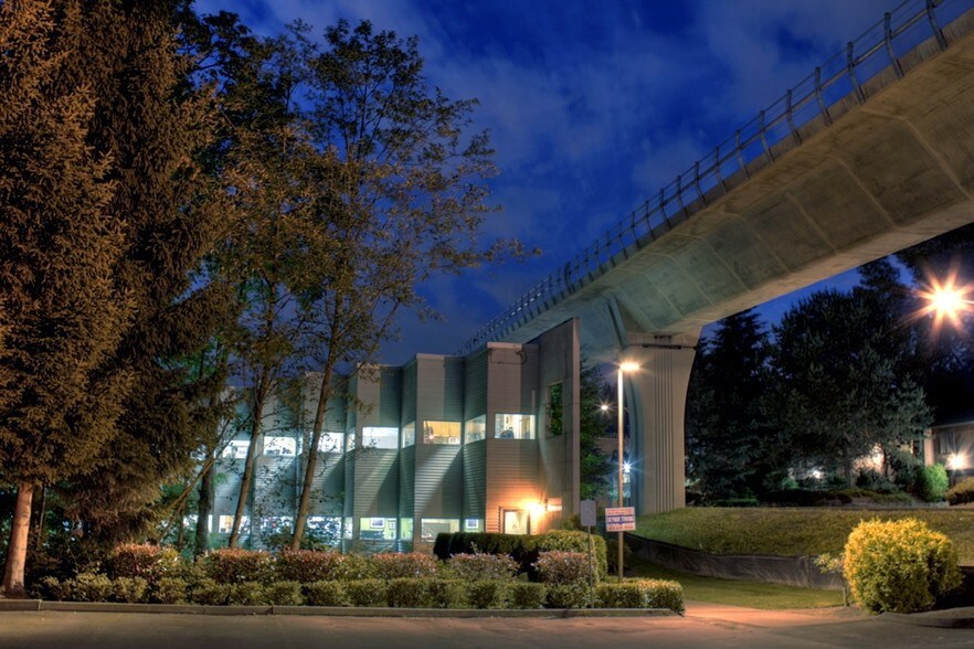 More Photos Of 15200 52nd Ave S, Tukwila Office For Lease