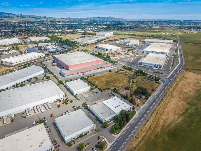 More Photos Of 2210 Cordelia Rd, Fairfield Warehouse For Sale