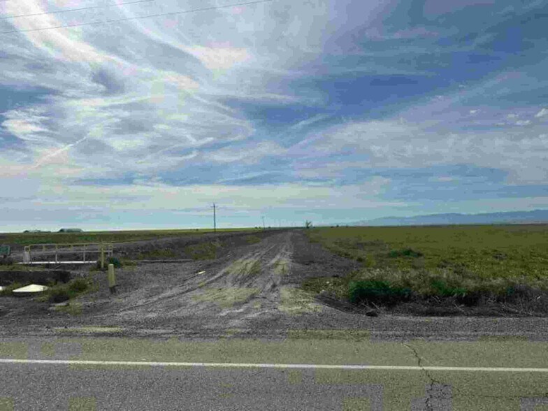 Primary Photo Of SWC of W. Jefferson Ave. & S. San Mateo Ave., Tranquillity Land For Sale