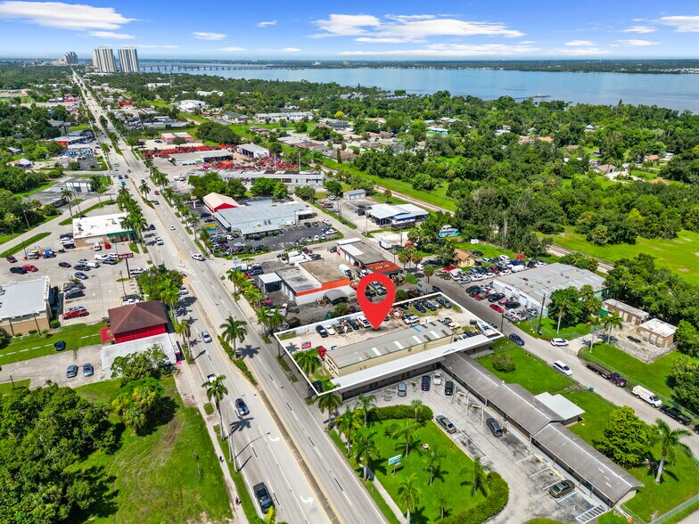 More Photos Of 3875 Palm Beach Blvd, Fort Myers Auto Repair For Sale