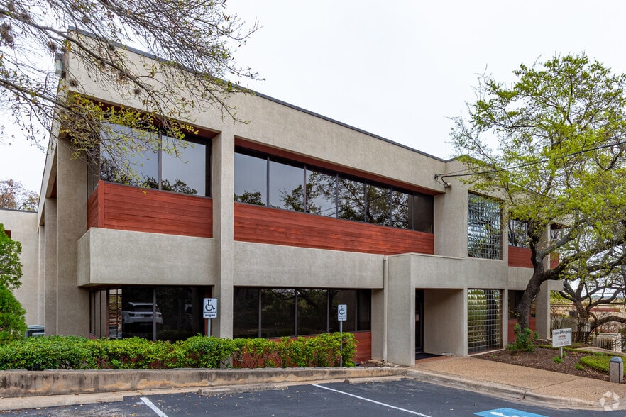 5900 Balcones Drive Austin Tx