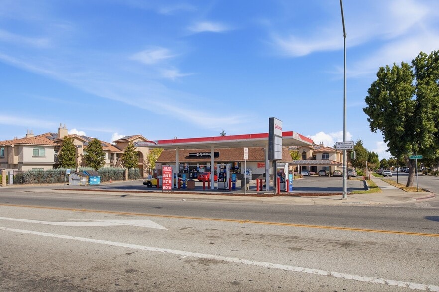 More Photos Of 1300 San Juan Rd, Hollister Service Station For Sale