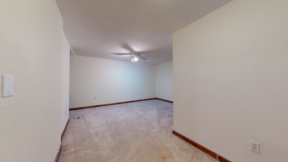 More Photos Of 12249 US Route 30, North Huntingdon Veterinarian Kennel For Sale