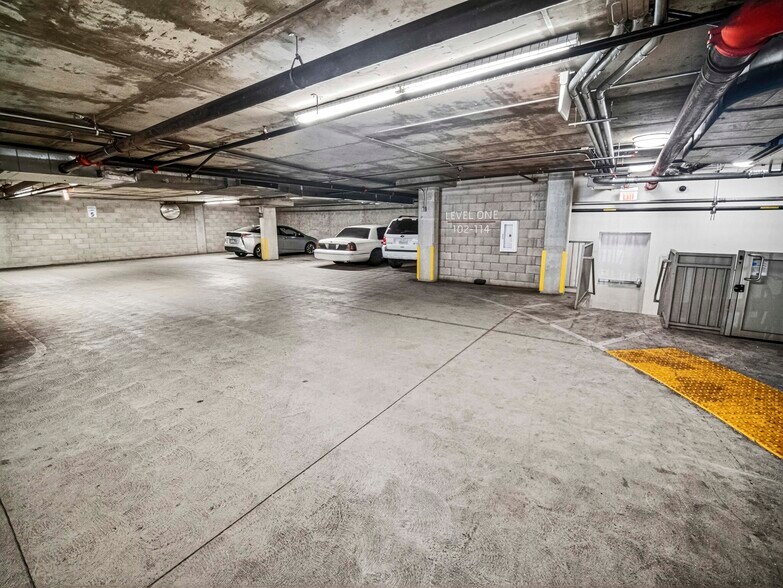More Photos Of 1081 Long Beach Blvd, Long Beach Apartments For Lease