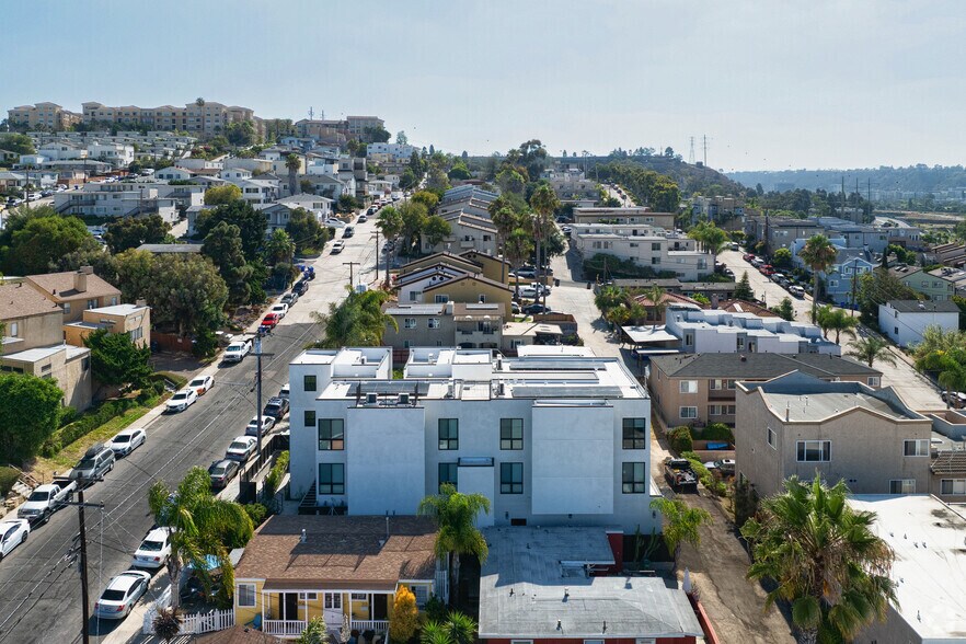 More Photos Of 5727 Lauretta St, San Diego Apartments For Sale