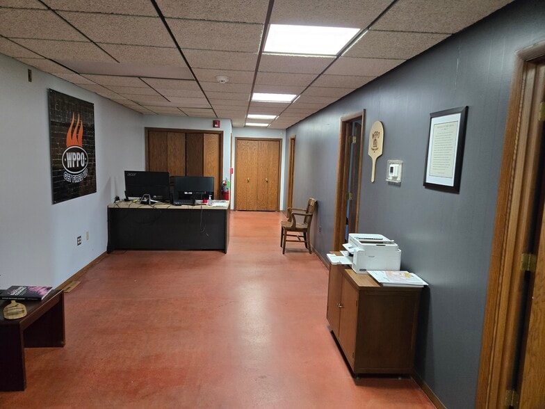More Photos Of 400 S Railroad St, Warren Warehouse For Sale