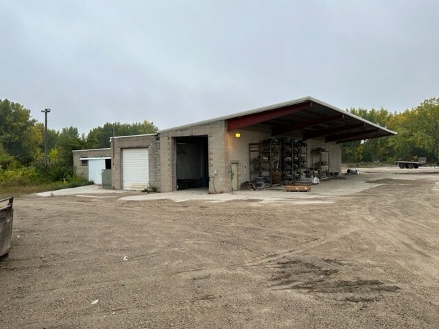 More Photos Of 311 Highway 7 E, Hutchinson Land For Sale