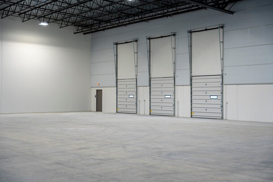 More Photos Of 2674 S. Fry St., Boise Distribution For Lease