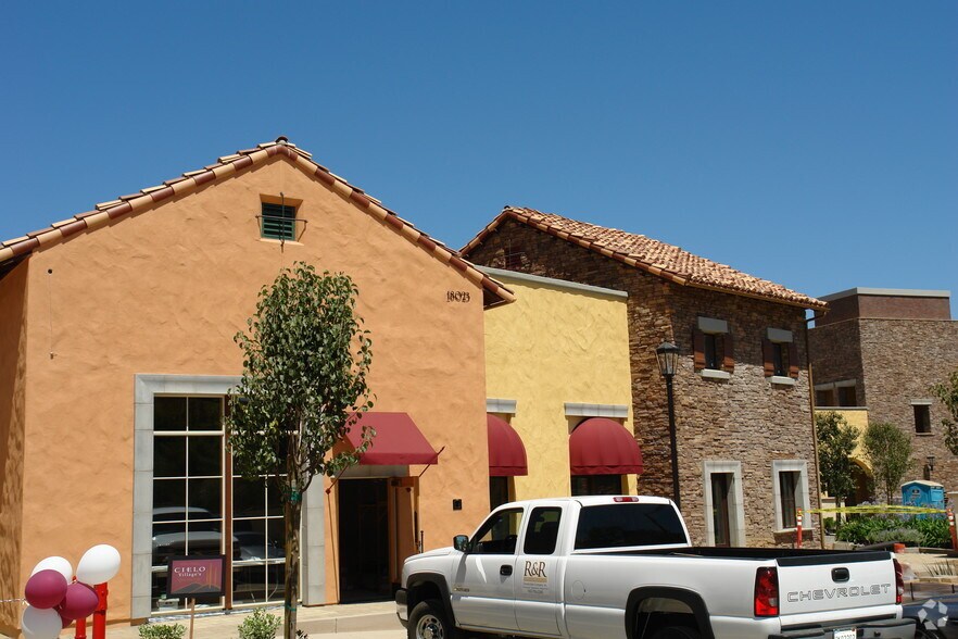 More Photos Of Del Dios Hwy @ Calle Ambiente, Rancho Santa Fe Unknown For Lease