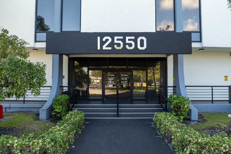 More Photos Of 12550 Biscayne Blvd, North Miami Medical For Sale