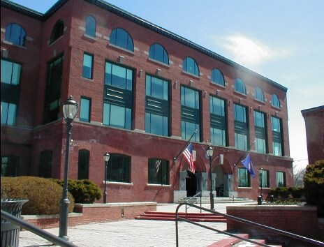 More Photos Of 1 Harbour Pl, Portsmouth Office For Lease