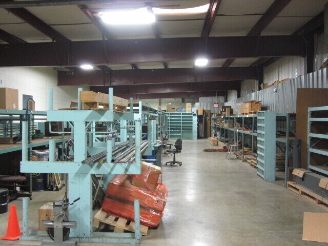 More Photos Of 1301 Rockland Ave, Roanoke Industrial For Sale
