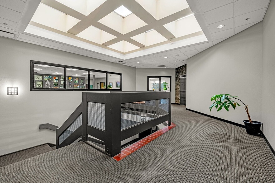 More Photos Of 19 N Tejon St, Colorado Springs Office For Lease