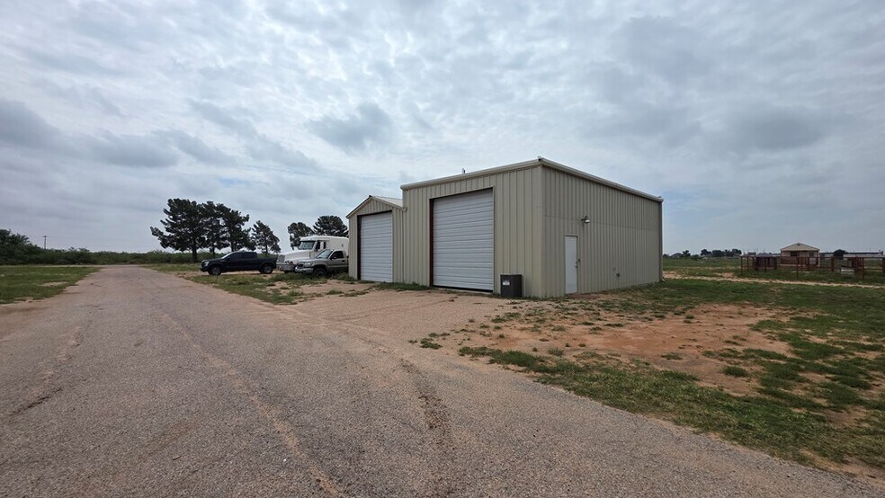 More Photos Of 2701-B S County Road 135, Midland Industrial For Lease