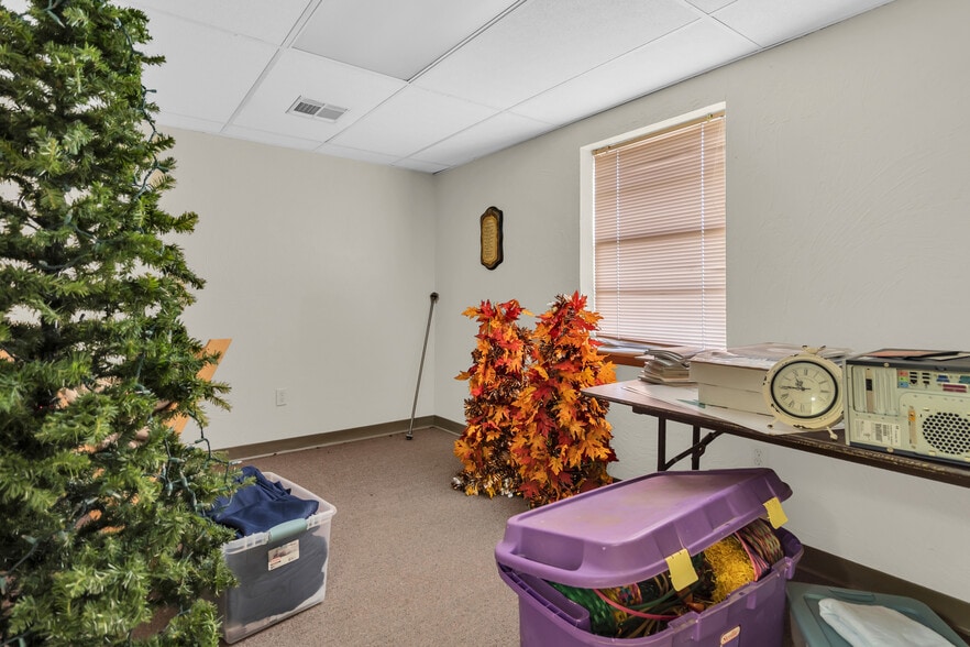 More Photos Of 727 4th St, Healdton Religious Facility For Sale