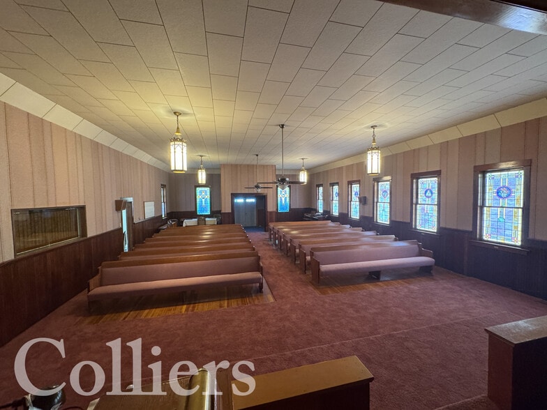 More Photos Of 119 S 3rd W, Aberdeen Religious Facility For Sale