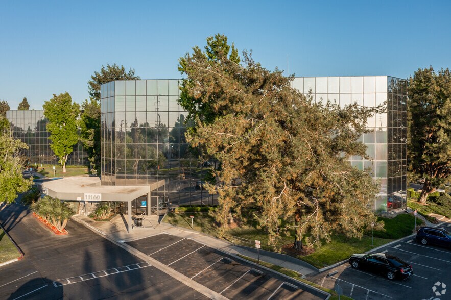 More Photos Of 11160 Warner Ave, Fountain Valley Medical For Lease