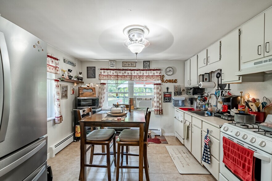 More Photos Of 530 Gravel Pike, Collegeville Apartments For Sale