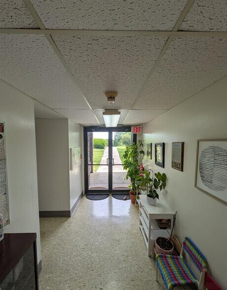 More Photos Of 6400 N University St, Peoria Religious Facility For Lease