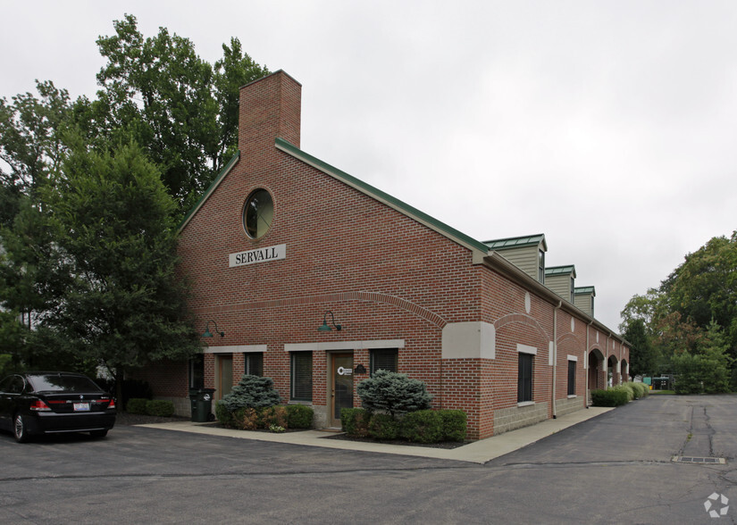 Primary Photo Of 309 E Sharon Rd, Cincinnati Medical For Lease