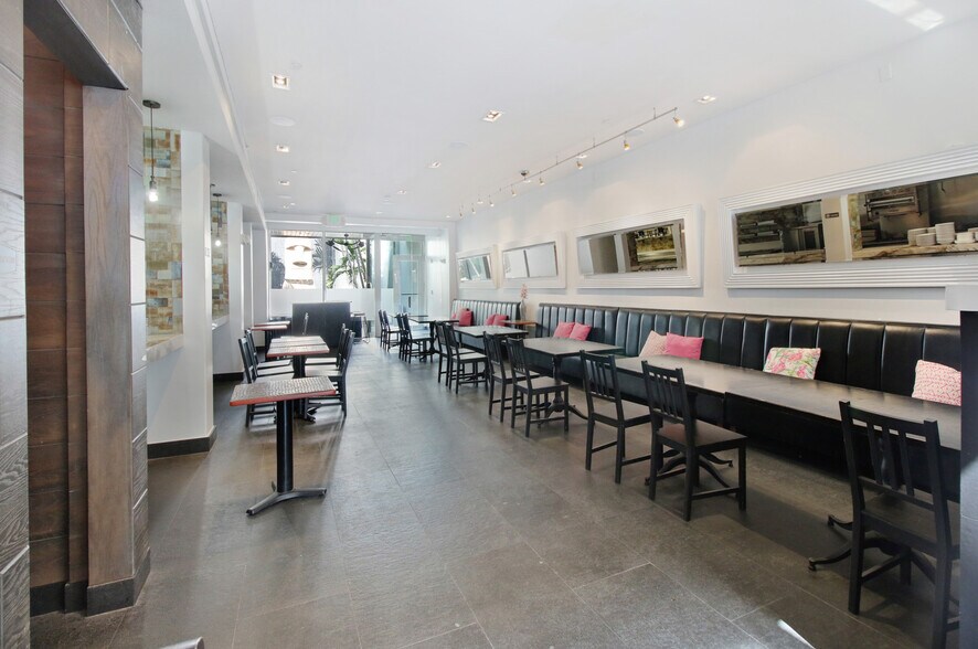 More Photos Of 1542 Washington Ave, Miami Beach Restaurant For Sale