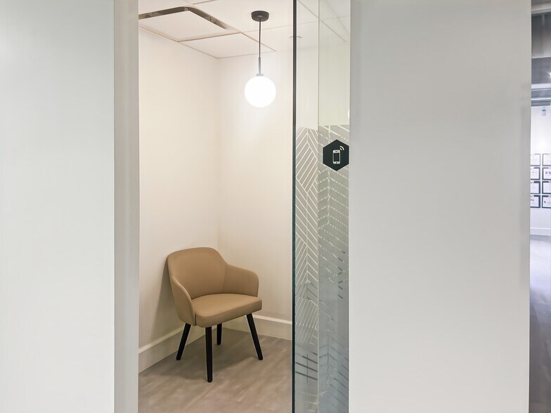 More Photos Of 150 Alhambra Cir, Coral Gables Coworking Space