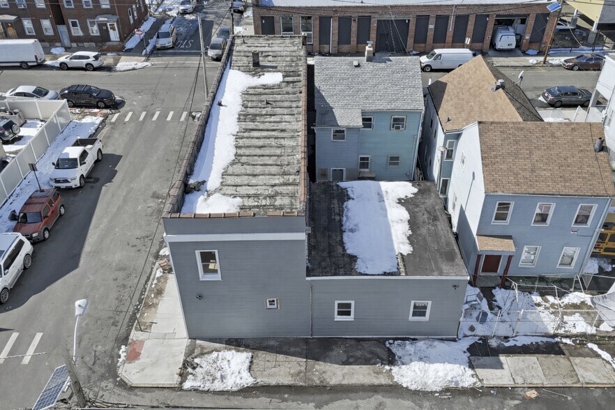 More Photos Of 615 E 22nd St, Paterson Apartments For Sale