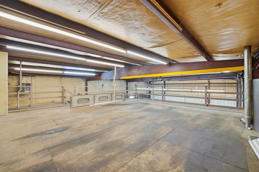 More Photos Of 3435 Kimball Cir, Colorado Springs Service For Lease