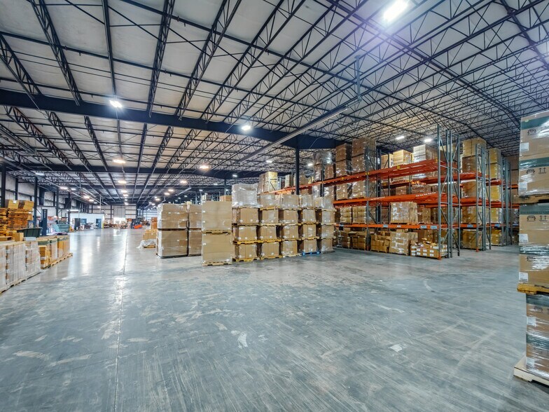 More Photos Of 700 Dalen Ln, Knoxville Distribution For Lease